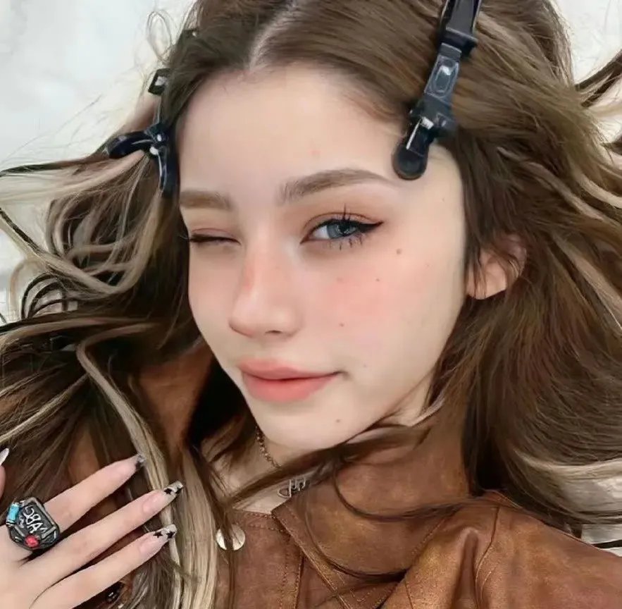 村里来了个洋媳妇